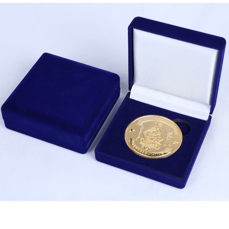Точка D-33S кръгла форма Velvet Box за монета, медал & значка, mm.80*80*30, тегла около 65g