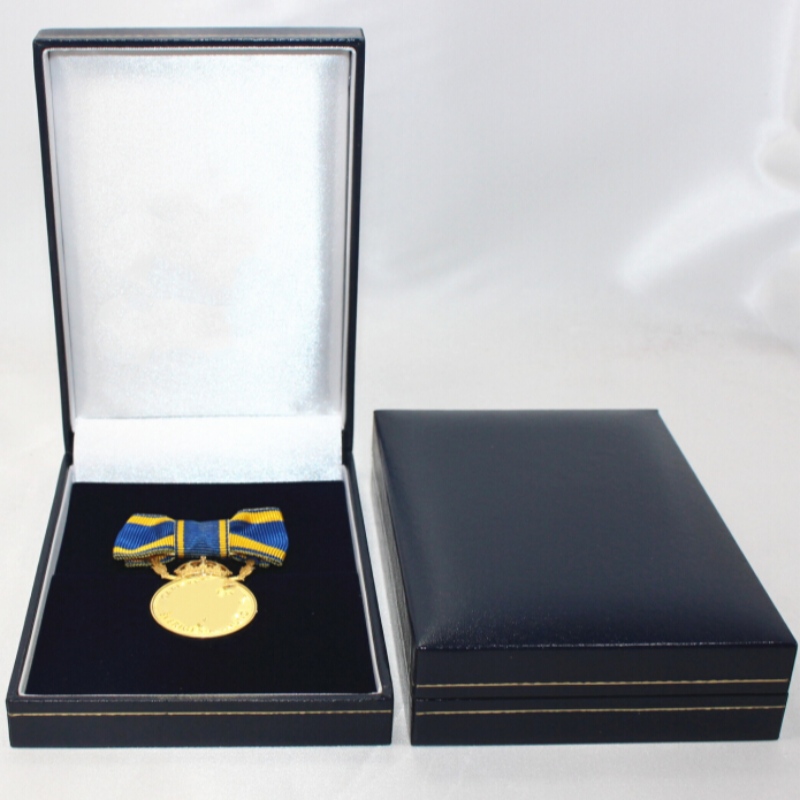 Артикул V-14 правоъгълник Кожа от хартия за кожа за медал, монета и значка 88 * 128 * 30 мм и т.н. мм. 88 * 128 * 30, тежести около 120гр